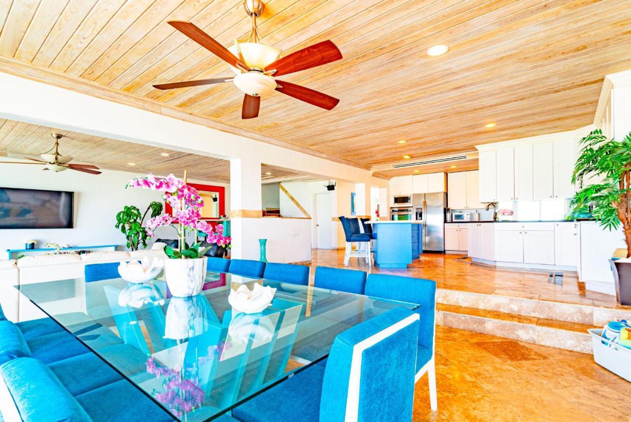 Caprice 7 -Oceanfront Villa - Gated Community With Pool แนสซอ ภายนอก รูปภาพ
