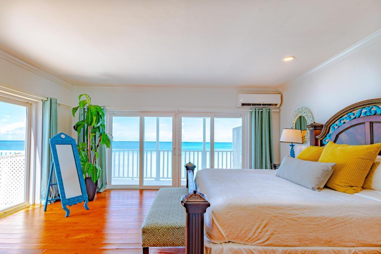 Caprice 7 -Oceanfront Villa - Gated Community With Pool แนสซอ ภายนอก รูปภาพ