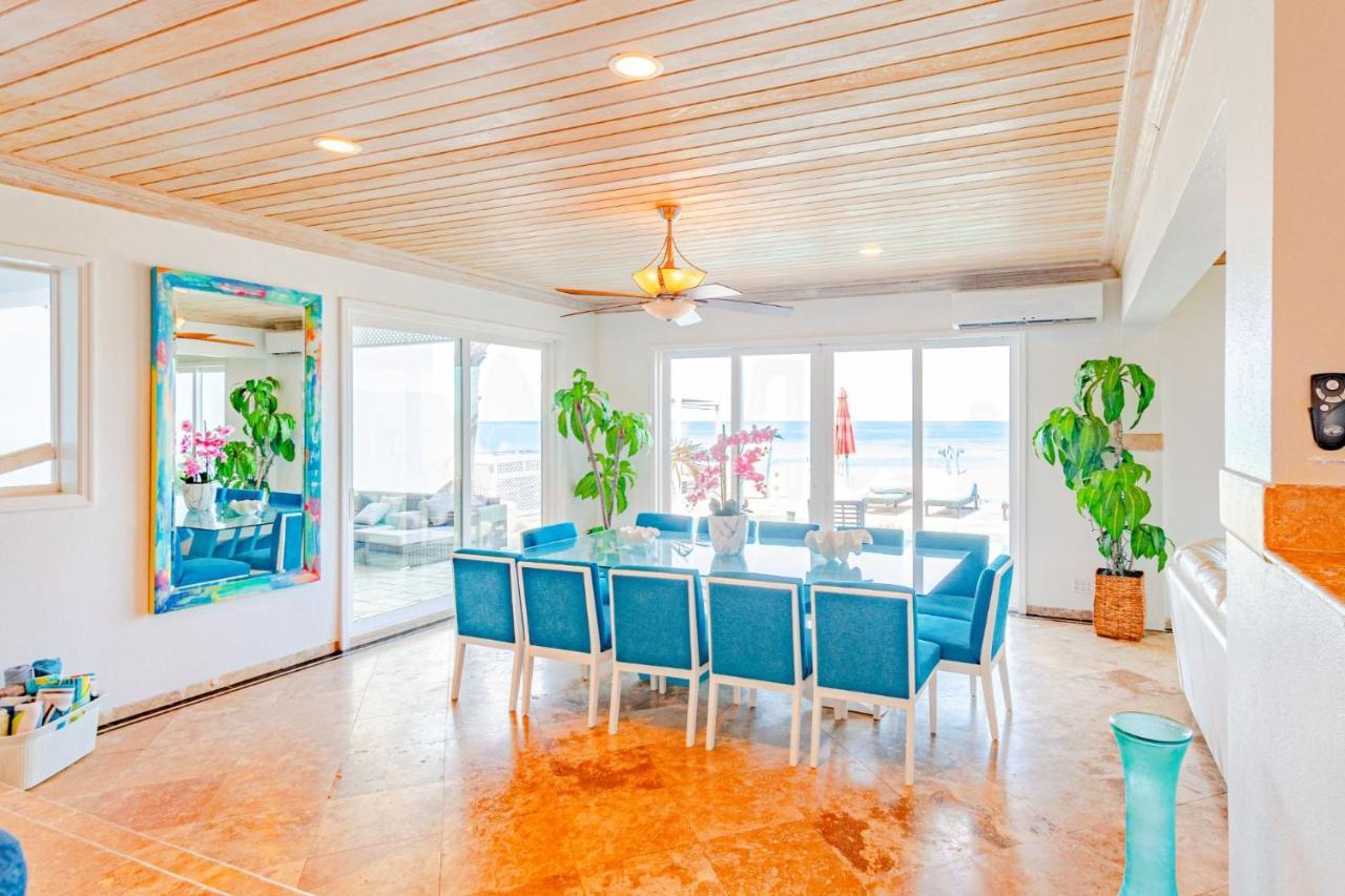 Caprice 7 -Oceanfront Villa - Gated Community With Pool แนสซอ ภายนอก รูปภาพ