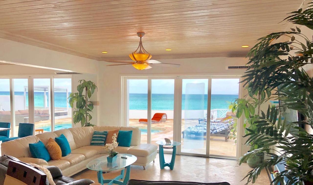 Caprice 7 -Oceanfront Villa - Gated Community With Pool แนสซอ ภายนอก รูปภาพ